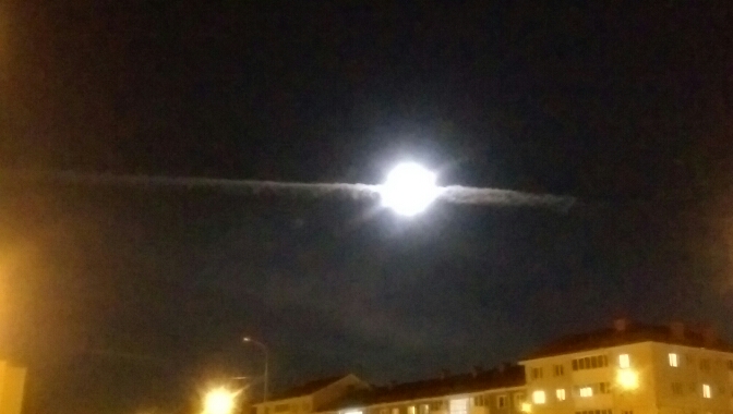http://images.vfl.ru/ii/1588830443/3e602585/30437078.jpg