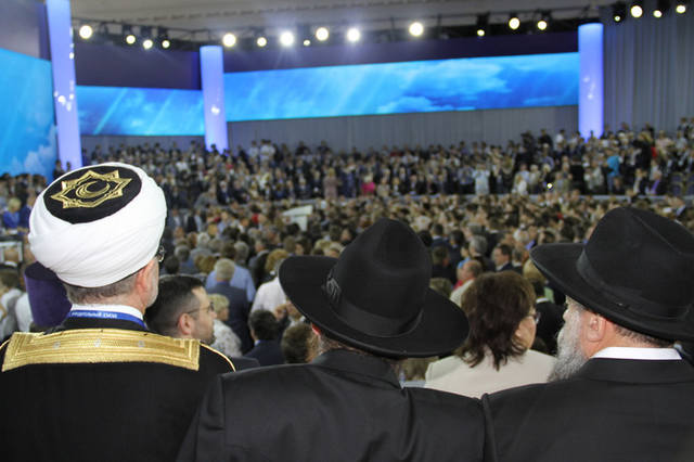 http://images.vfl.ru/ii/1492729588/6f717f5c/16935315.jpg