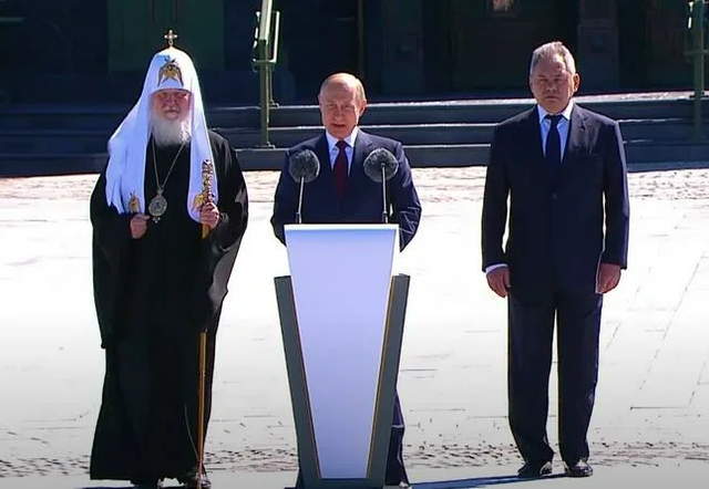 http://images.vfl.ru/ii/1592820192/b5b496ea/30876536_m.png