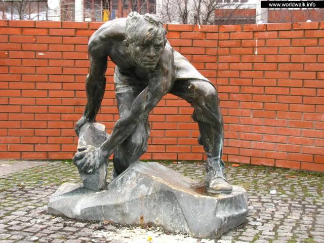 http://images.vfl.ru/ii/1564566879/0698a2a5/27389818_m.jpg
