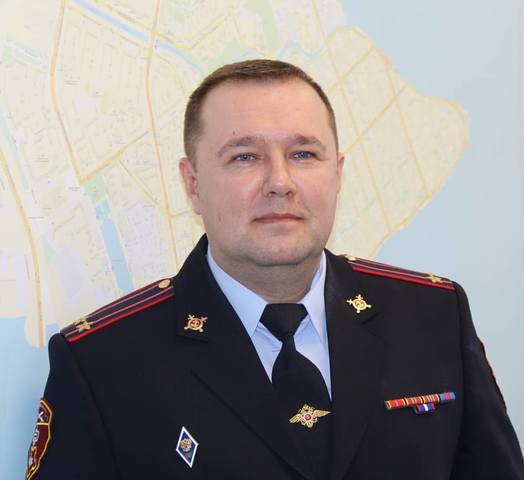 http://images.vfl.ru/ii/1523012326/ac378171/21273895_m.jpg