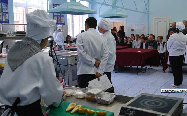 http://images.vfl.ru/ii/1543358269/022f705d/24381750_m.jpg