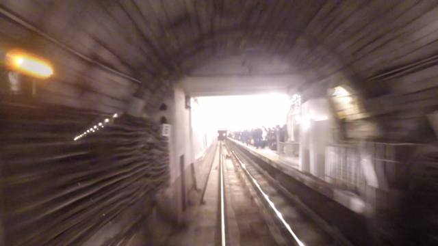 http://images.vfl.ru/ii/1510252451/a8098ac5/19352699_m.jpg