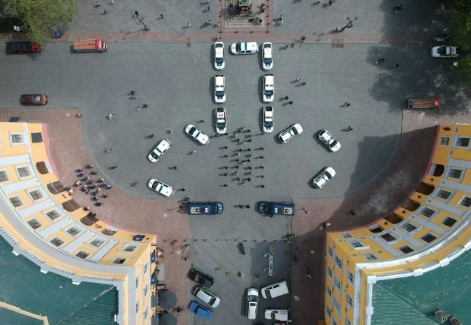 http://images.vfl.ru/ii/1558252938/7d9c6e3e/26582666_m.jpg