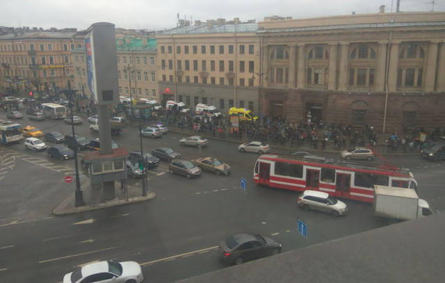 http://images.vfl.ru/ii/1518898013/3ae06a90/20628001_m.jpg