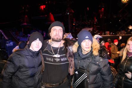 http://images.vfl.ru/ii/1417449341/971a50f6/7107055_m.jpg