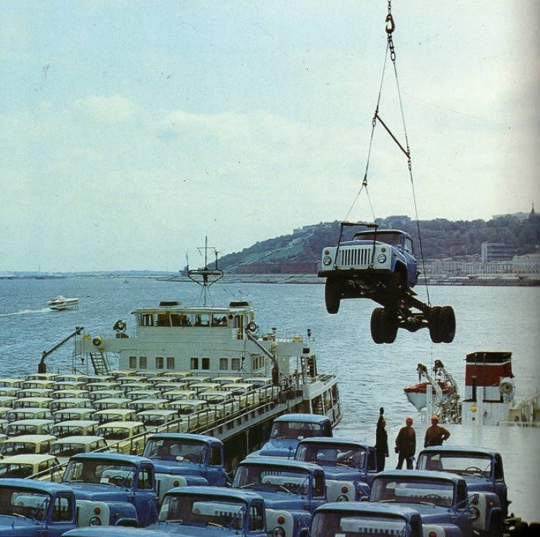 http://images.vfl.ru/ii/1628287587/8ee2ecb1/35414603_m.jpg