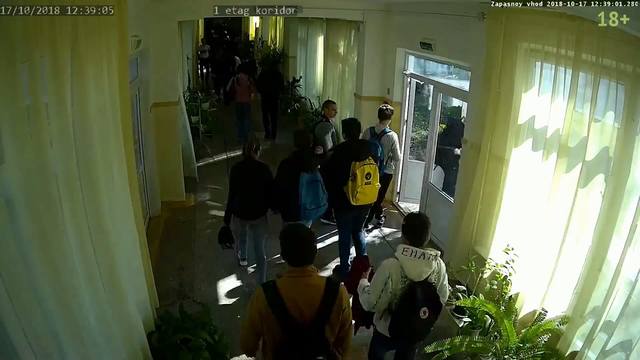 http://images.vfl.ru/ii/1559235248/41dd467c/26715842_m.jpg