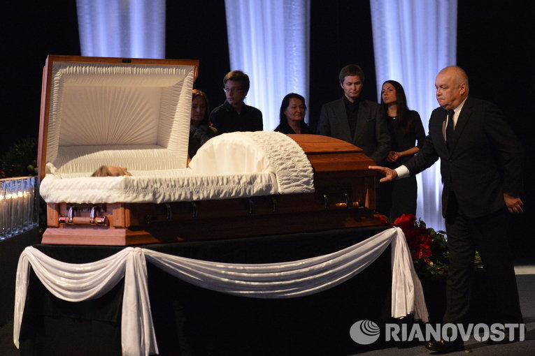 http://images.vfl.ru/ii/1404408646/b0b63c20/5614929.jpg