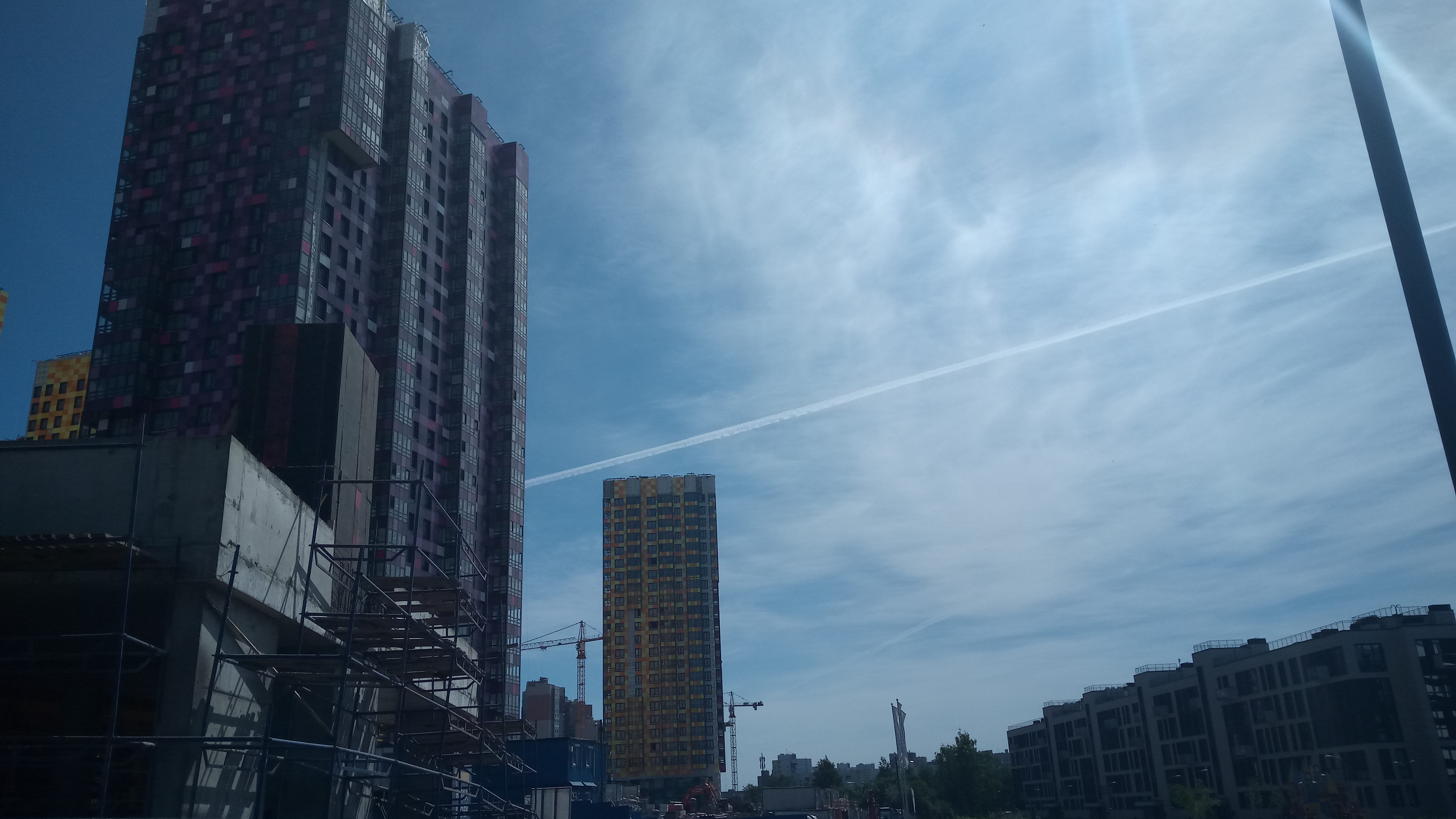 http://images.vfl.ru/ii/1527439062/6273b501/21897724.jpg