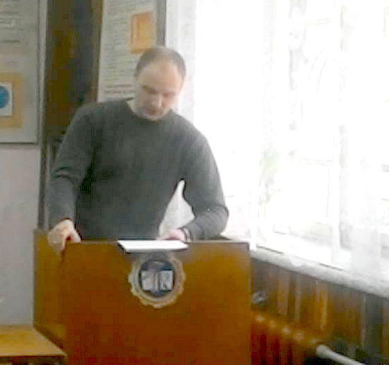http://images.vfl.ru/ii/1544751901/6c6c8f2b/24592336.png