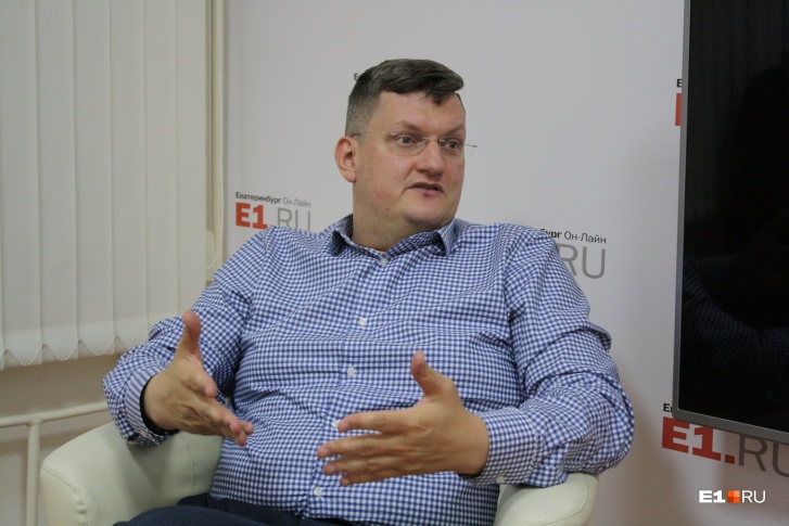 http://images.vfl.ru/ii/1593244812/4633dc57/30922679.jpg