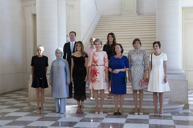 http://images.vfl.ru/ii/1495817494/edcc8713/17359453.jpg