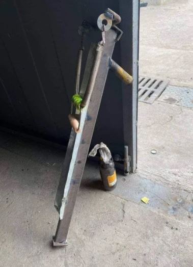 https://i.imgur.com/mhJCdTF.jpg
