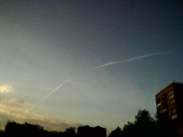 http://images.vfl.ru/ii/1495324255/55646793/17294659_m.jpg
