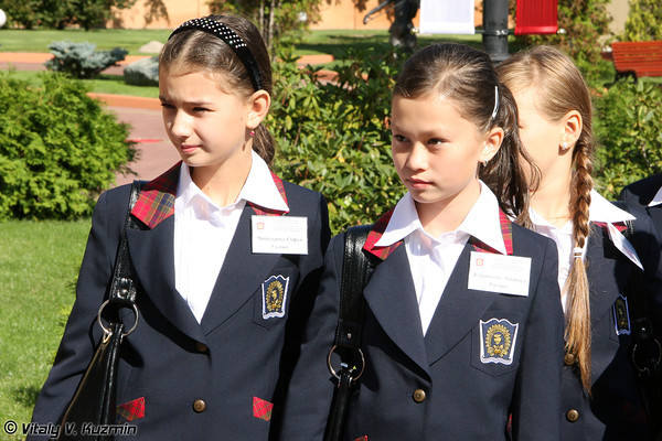 http://images.vfl.ru/ii/1492842374/a631bec0/16952117_m.jpg