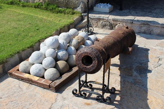 http://images.vfl.ru/ii/1534548947/bbb78551/22934712.jpg