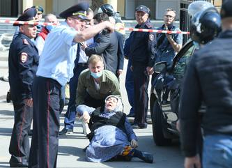 http://images.vfl.ru/ii/1620788142/a9cc1261/34417131_m.jpg