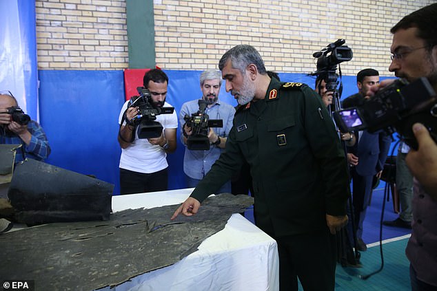 http://images.vfl.ru/ii/1561123629/174a222e/26961194.jpg