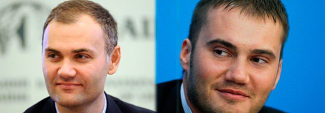 http://newssky.com.ua/wp-content/uploads/2015/03/kolobov-yanukovich.jpg
