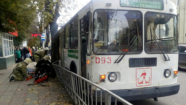 http://images.vfl.ru/ii/1539107890/1626f1ab/23720737.jpg