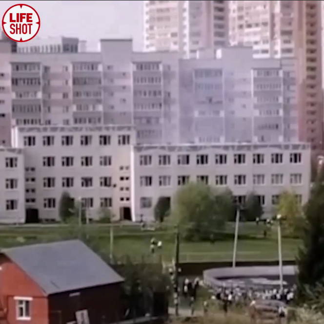 http://images.vfl.ru/ii/1621882801/0dc47817/34571105_m.jpg