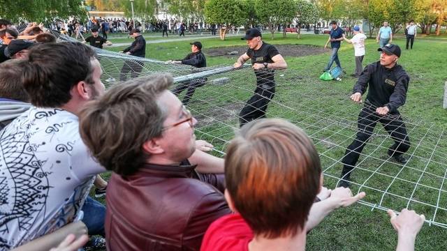 http://images.vfl.ru/ii/1558145520/e8043f15/26571391.jpg