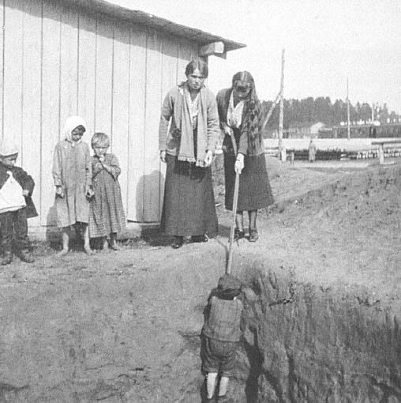 http://s00.yaplakal.com/pics/pics_original/1/3/2/11919231.jpg