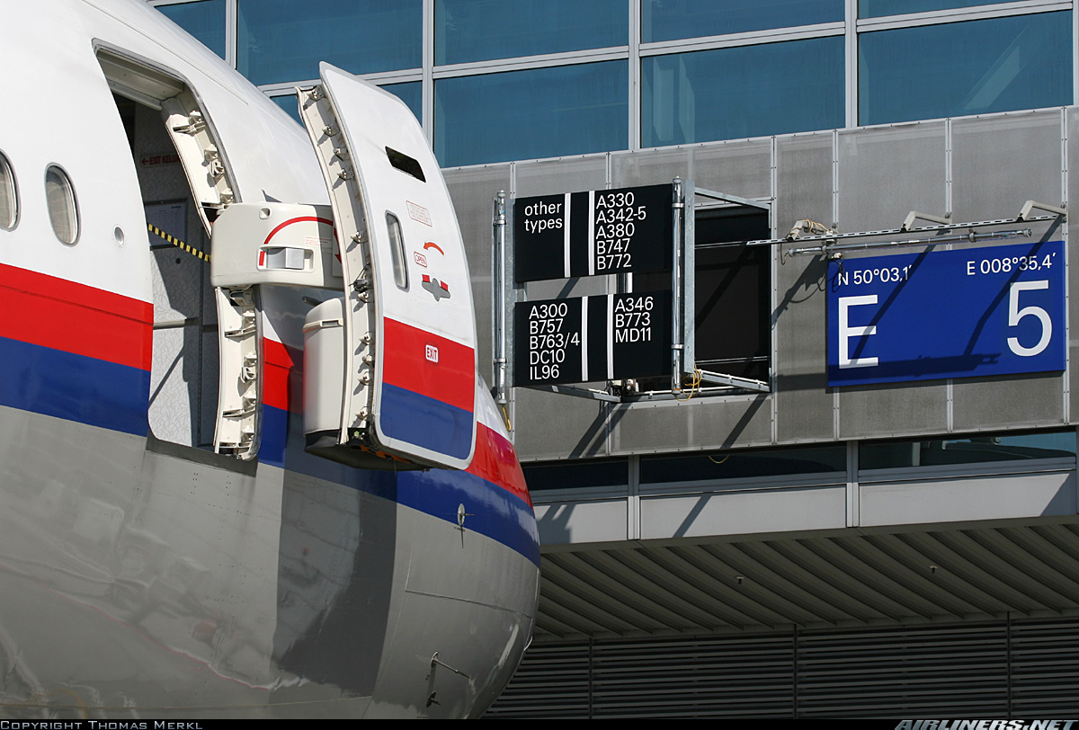 http://images.vfl.ru/ii/1405765595/942fd2d6/5748432.jpg