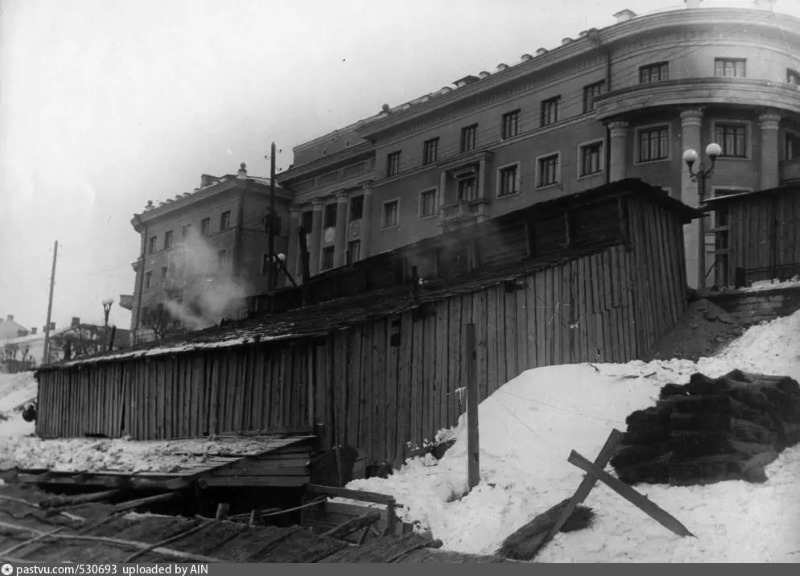 http://images.vfl.ru/ii/1516966525/baf3881a/20316735.jpg
