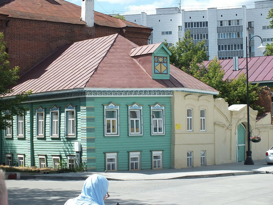 http://ic.pics.livejournal.com/mylnikovdm/24488457/52253/52253_900.jpg