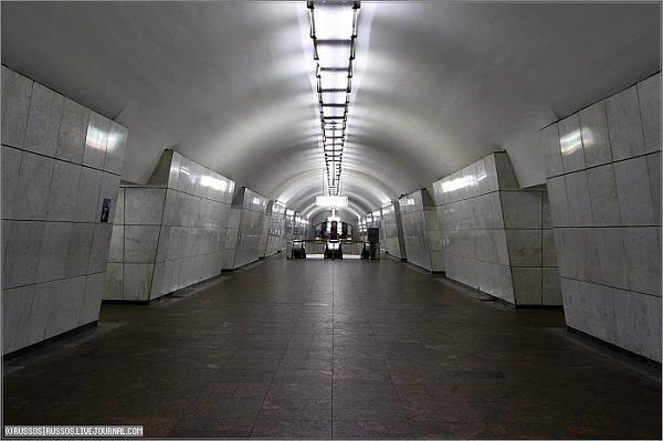 http://photos.wikimapia.org/p/00/01/11/50/82_big.jpg