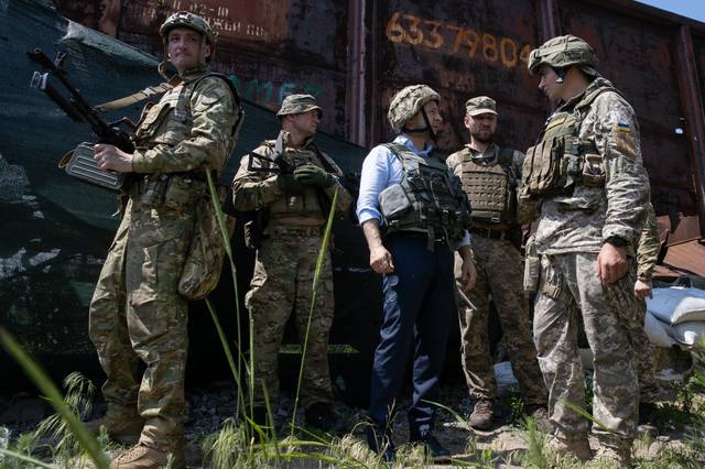 http://images.vfl.ru/ii/1559103917/fd3c0c39/26695849_m.jpg