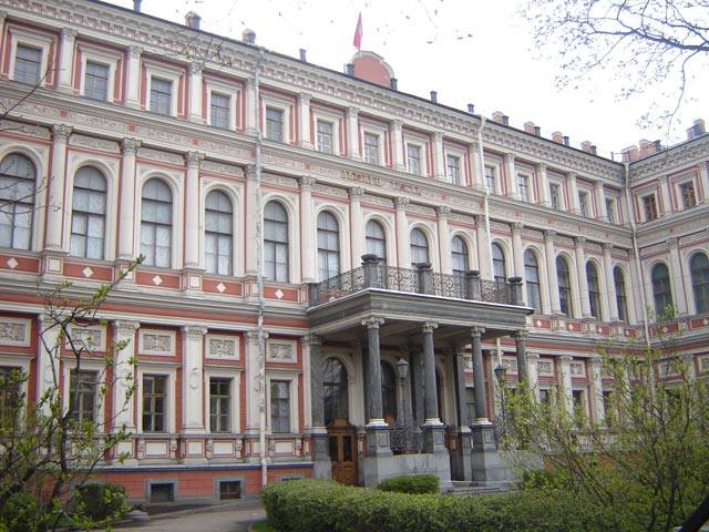 http://images.vfl.ru/ii/1549393224/d7a3532a/25268711_m.jpg