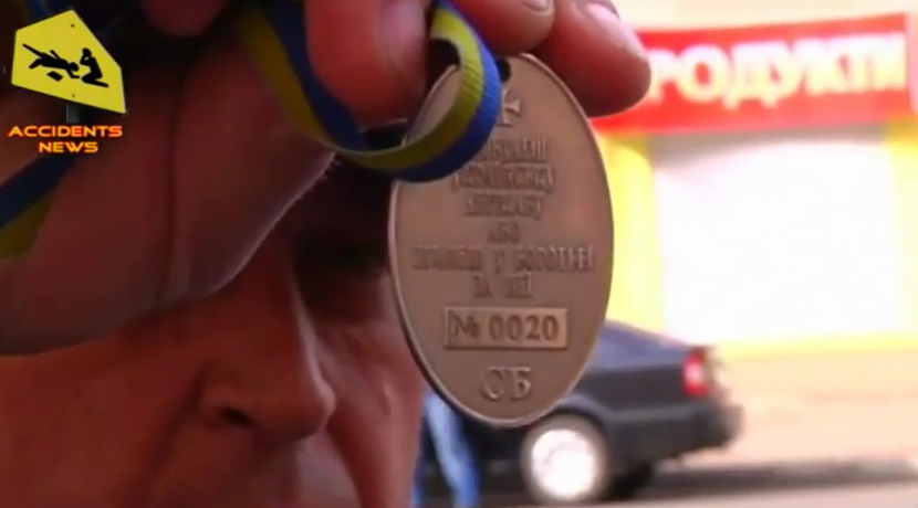 http://images.vfl.ru/ii/1398023157/22eacb69/4896512.png