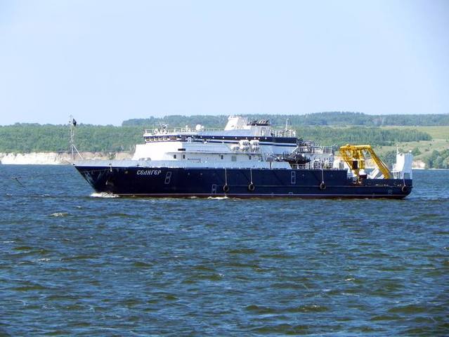 http://images.vfl.ru/ii/1537602249/cafde84a/23448006_m.jpg