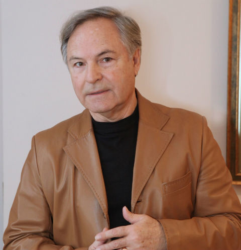 http://images.vfl.ru/ii/1503255700/79b42e0b/18314345.jpg