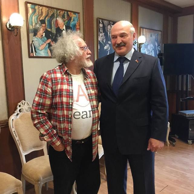 http://images.vfl.ru/ii/1505805800/9773738b/18655925_m.jpg