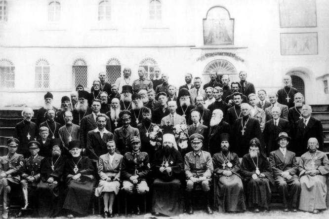 http://images.vfl.ru/ii/1416368955/482ede98/6986939_m.jpg