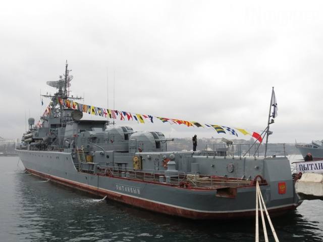 http://images.vfl.ru/ii/1534844968/aa8387f4/22977349_m.jpg