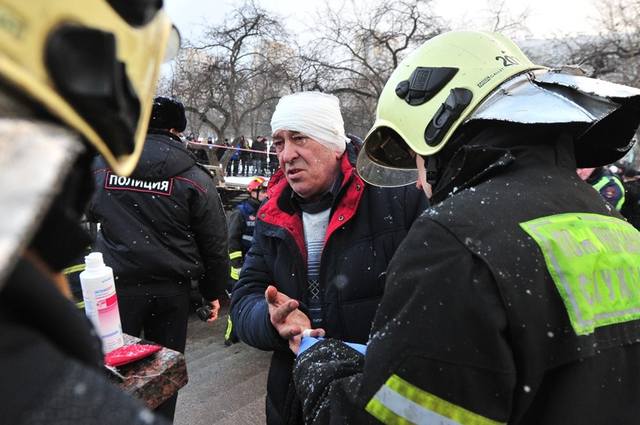 http://images.vfl.ru/ii/1514307643/80c0d73e/19928087.jpg