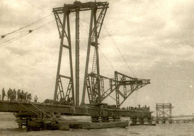 http://images.vfl.ru/ii/1526725378/7de0d51c/21803734_m.jpg