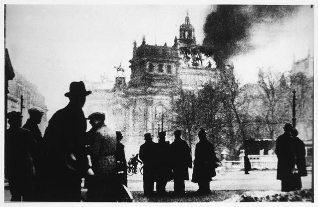 http://images.vfl.ru/ii/1520417621/e04d691c/20857892_m.jpg