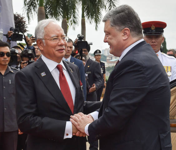 http://images.vfl.ru/ii/1526566041/acc7745a/21779733.jpg