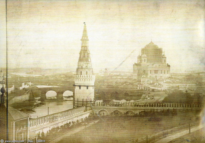 https://kulturologia.ru/files/u8921/old-moskow-03-3.jpg