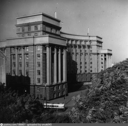 http://images.vfl.ru/ii/1517253740/49e6c522/20362558_m.jpg