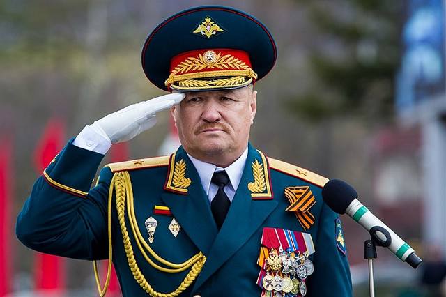 http://images.vfl.ru/ii/1506832427/a7bdf50e/18812237_m.jpg