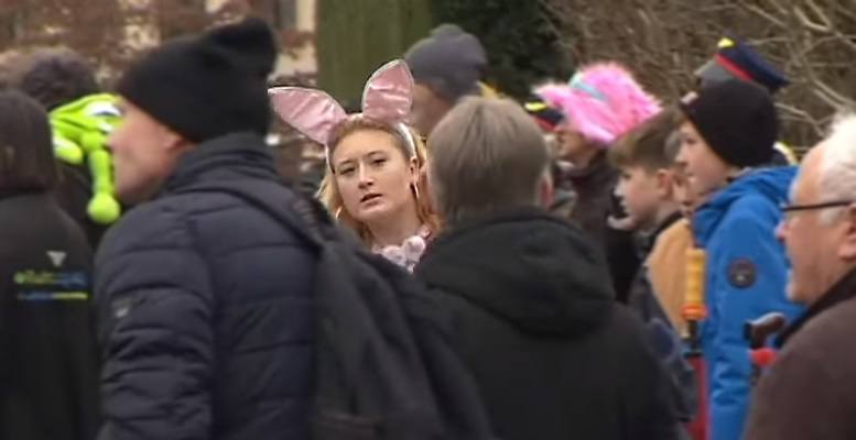 http://images.vfl.ru/ii/1582582649/b6d45c1f/29686334_m.jpg