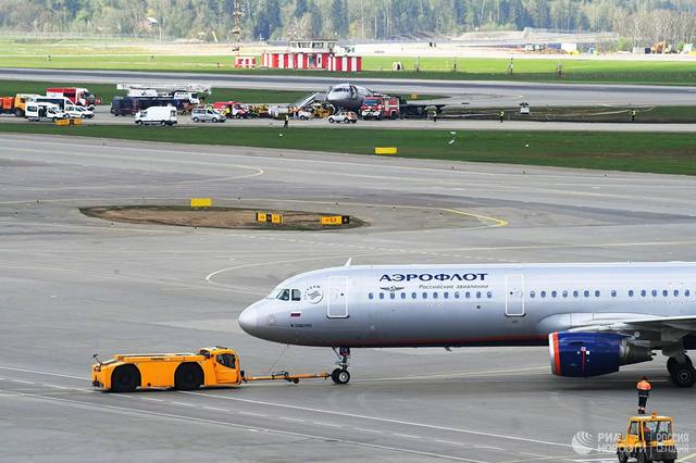 http://images.vfl.ru/ii/1557385627/b287ea34/26470998_m.jpg