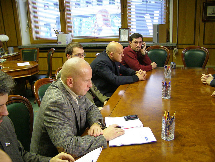 http://images.vfl.ru/ii/1570934314/cc74708c/28172290.jpg